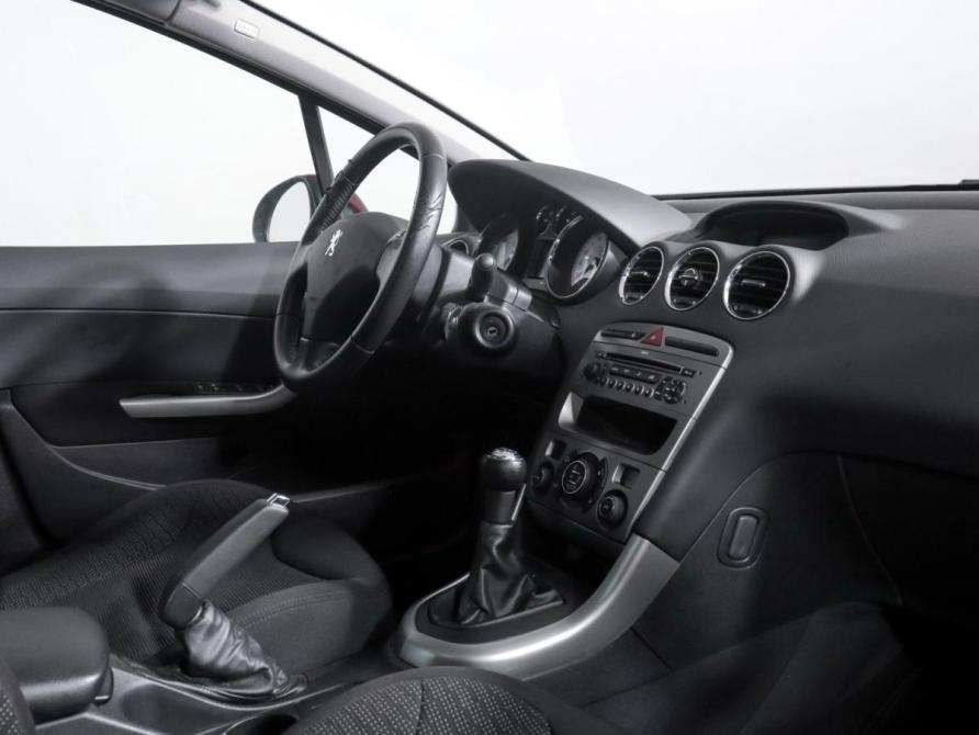 Peugeot 308 I Москва  - изображение 9