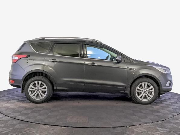 Ford Kuga II Рестайлинг с пробегом 2018 года, цена 1 425 000 рублей, 186959 км, внедорожник, Автокод Объявления