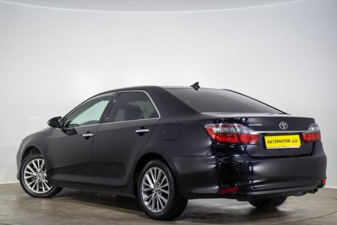Toyota Camry VII (XV50) Рестайлинг 2 с пробегом 2017 года, цена 2 249 000 рублей, 263200 км, седан, Автокод Объявления