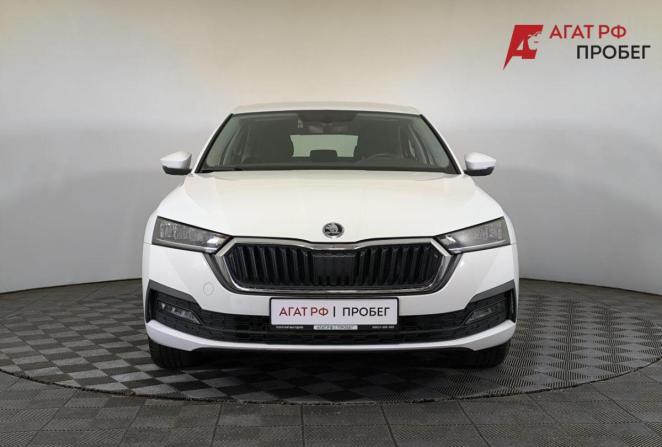 Skoda Octavia IV (A8) с пробегом 2020 года, цена 2 450 000 рублей, 73100 км, лифтбек, Автокод Объявления