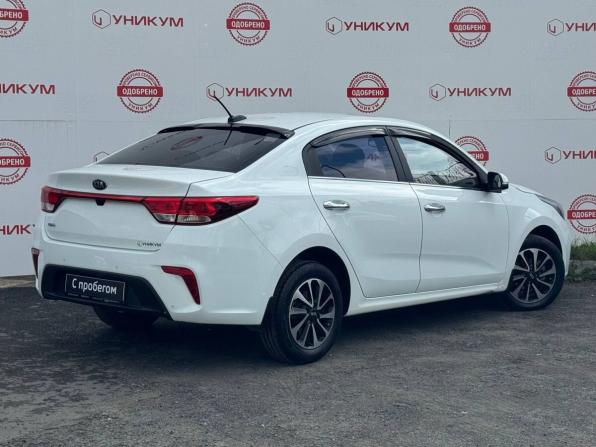 Kia Rio IV с пробегом 2018 года, цена 1 289 000 рублей, 161176 км, седан, Автокод Объявления
