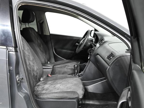 Volkswagen Polo V с пробегом 2013 года, цена 650 000 рублей, 214518 км, седан, Автокод Объявления