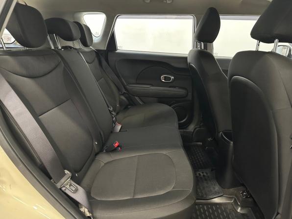 Kia Soul II Рестайлинг с пробегом 2018 года, цена 1 625 000 рублей, 23530 км, хэтчбек, Автокод Объявления