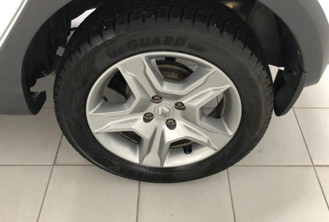 Renault Sandero II Рестайлинг с пробегом 2021 года, цена 1 385 000 рублей, 31466 км, хэтчбек, Автокод Объявления