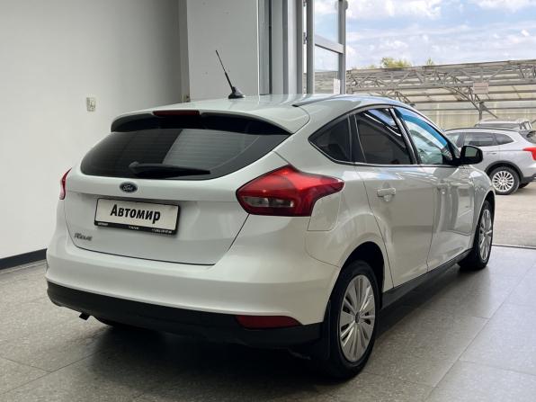 Ford Focus III Рестайлинг с пробегом 2016 года, цена 880 000 рублей, 195000 км, хэтчбек, Автокод Объявления