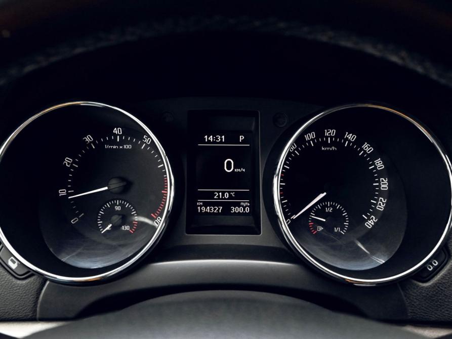 Skoda Yeti I Рестайлинг Екатеринбург  - изображение 11