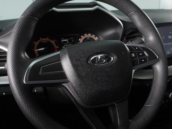 Lada (ВАЗ) Vesta I Рестайлинг (NG) с пробегом 2024 года, цена 1 398 000 рублей, 8487 км, седан, Автокод Объявления