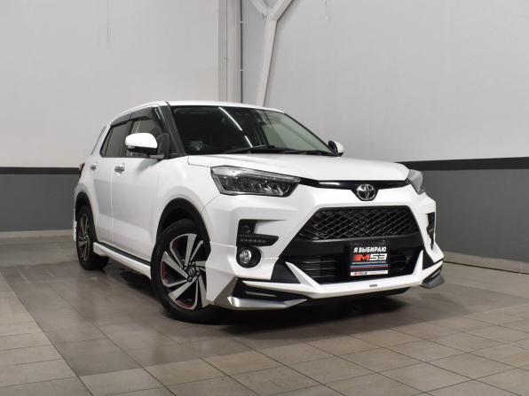 Toyota Raize I с пробегом 2020 года, цена 1 844 995 рублей, 56079 км, внедорожник, Автокод Объявления