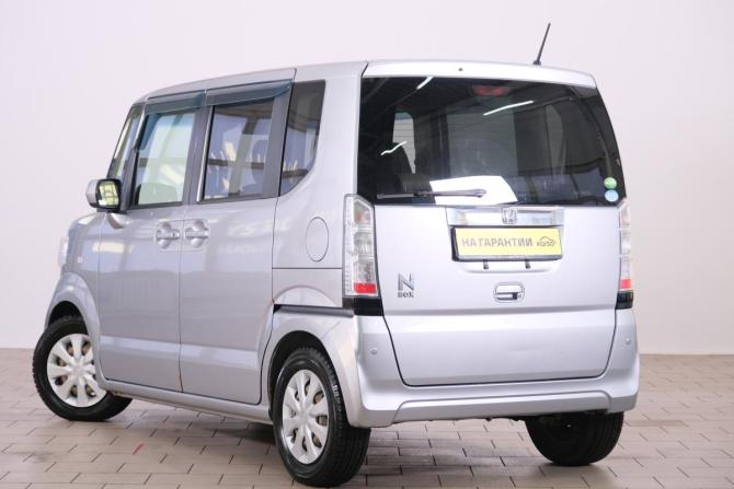 Honda N-BOX I Рестайлинг с пробегом 2016 года, цена 749 000 рублей, 139000 км, хэтчбек, Автокод Объявления