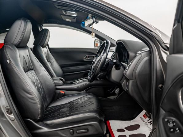 Honda Vezel I Рестайлинг с пробегом 2019 года, цена 2 014 000 рублей, 104765 км, внедорожник, Автокод Объявления