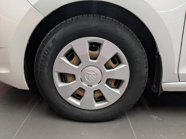 Skoda Rapid I Рестайлинг с пробегом 2019 года, цена 875 000 рублей, 162718 км, лифтбек, Автокод Объявления
