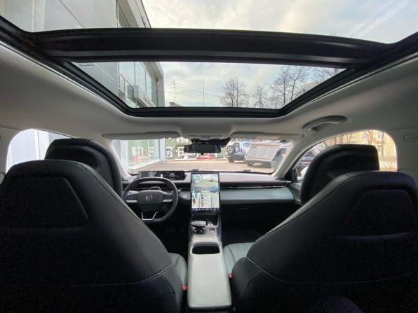 Changan Lamore с пробегом 2024 года, цена 1 899 000 рублей, 18500 км, седан, Автокод Объявления