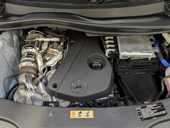 Mercedes-Benz V-Класс III (W447) Рестайлинг с пробегом 2022 года, цена 7 838 400 рублей, 92109 км, минивэн, Автокод Объявления
