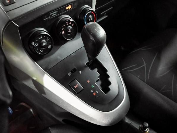 Toyota Verso I с пробегом 2011 года, цена 1 150 000 рублей, 210021 км, компактвэн, Автокод Объявления