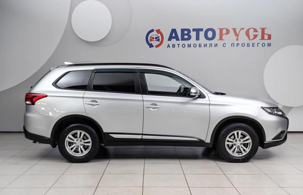 Mitsubishi Outlander III Рестайлинг 3 Подольск  - изображение 5