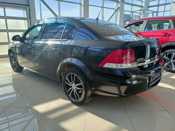 Opel Astra H Рестайлинг с пробегом 2012 года, цена 570 000 рублей, 189000 км, седан, Автокод Объявления