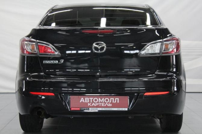 Mazda 3 II (BL) Рестайлинг с пробегом 2012 года, цена 989 000 рублей, 141026 км, седан, Автокод Объявления