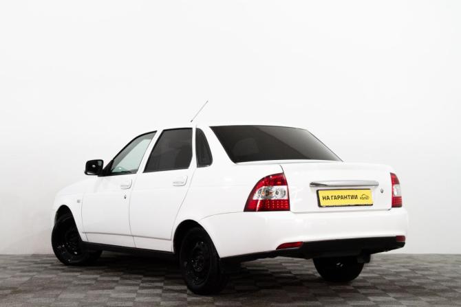 Lada (ВАЗ) Priora I Рестайлинг с пробегом 2015 года, цена 679 000 рублей, 242000 км, седан, Автокод Объявления