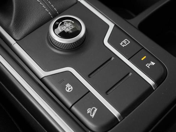 Kia Sorento IV с пробегом 2020 года, цена 3 500 000 рублей, 66474 км, внедорожник, Автокод Объявления