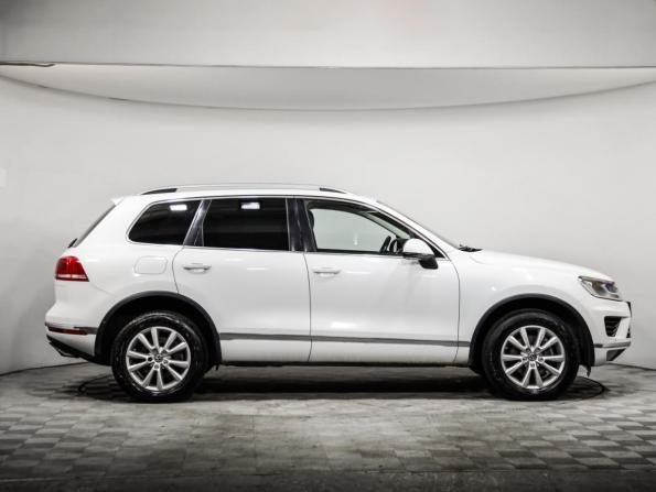 Volkswagen Touareg II Рестайлинг с пробегом 2015 года, цена 2 189 000 рублей, 231630 км, внедорожник, Автокод Объявления