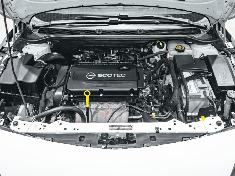 Opel Astra J Рестайлинг Екатеринбург  - изображение 4