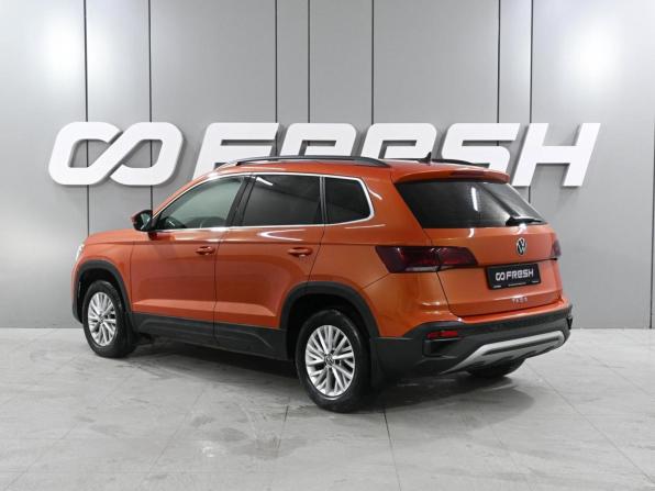 Volkswagen Taos I с пробегом 2022 года, цена 2 889 000 рублей, 24362 км, внедорожник, Автокод Объявления