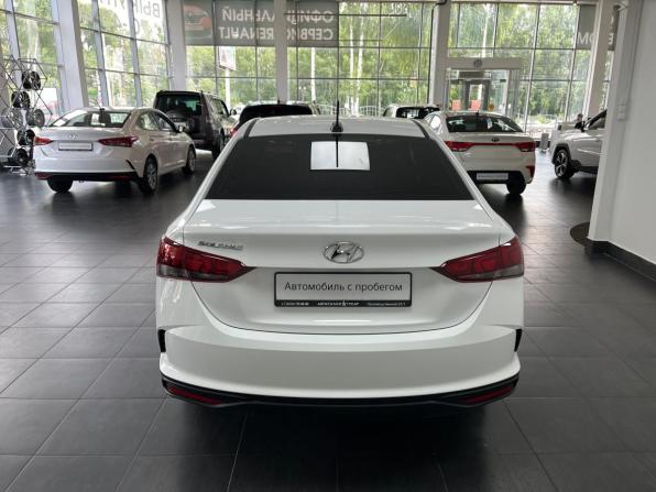 Hyundai Solaris II Рестайлинг с пробегом 2021 года, цена 1 598 000 рублей, 59092 км, седан, Автокод Объявления