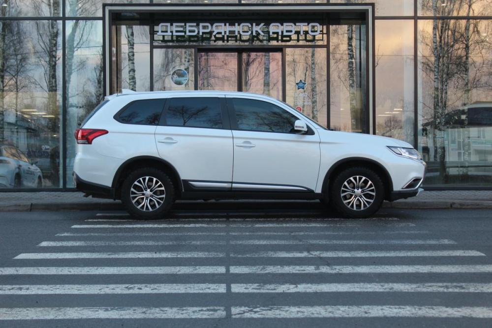 Mitsubishi Outlander III Рестайлинг 2 Брянск  - изображение 3
