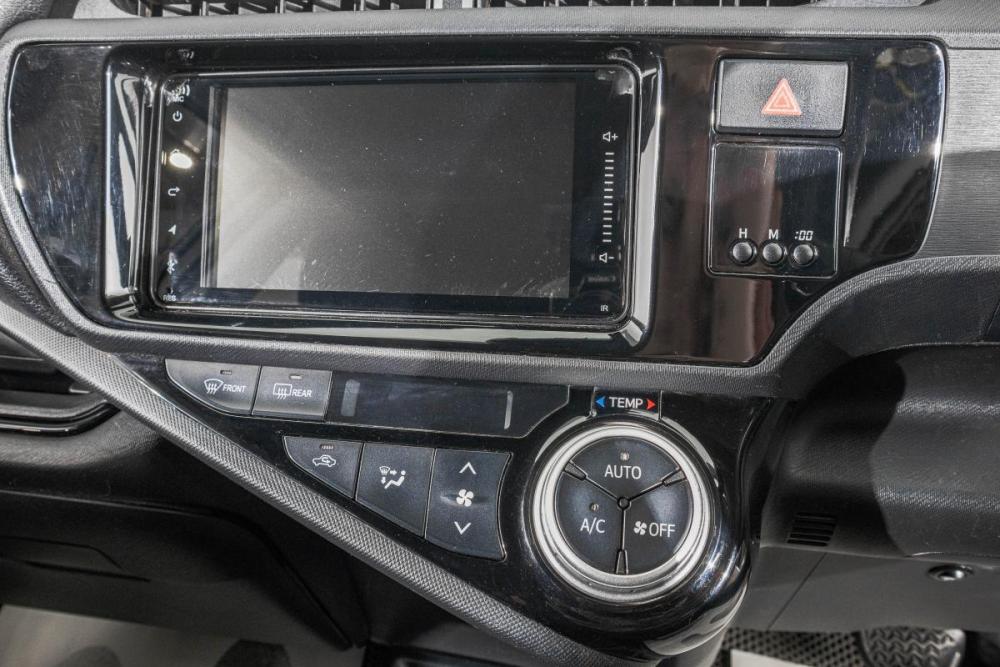 Toyota Aqua I Рестайлинг Барнаул  - изображение 19