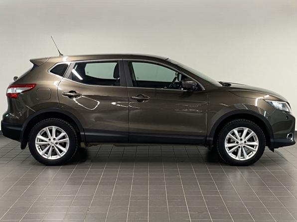 Nissan Qashqai II с пробегом 2014 года, цена 1 360 000 рублей, 94753 км, внедорожник, Автокод Объявления