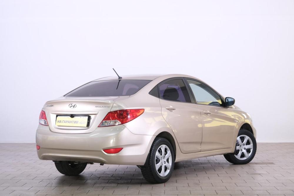 Hyundai Solaris I Омск  - изображение 7