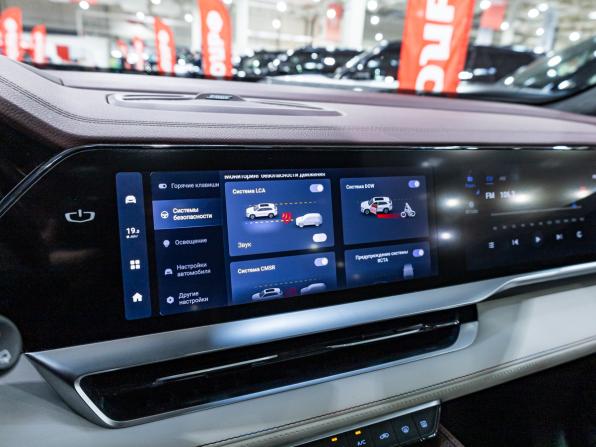Geely Monjaro I с пробегом 2023 года, цена 3 249 585 рублей, 34445 км, внедорожник, Автокод Объявления