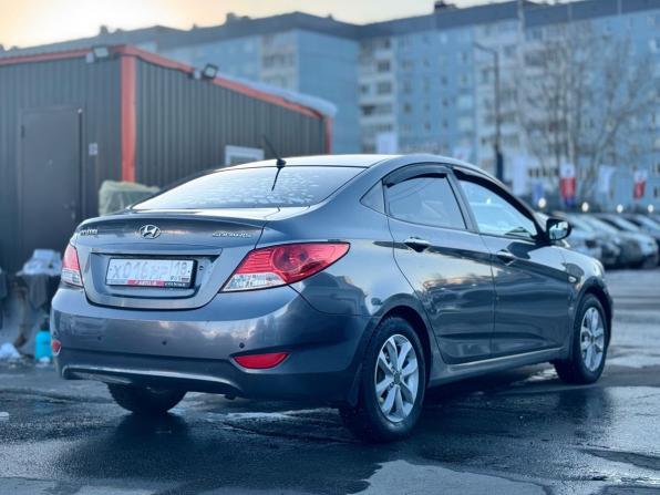 Hyundai Solaris I с пробегом 2014 года, цена 719 000 рублей, 159937 км, седан, Автокод Объявления