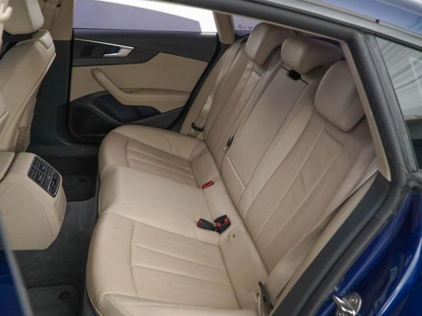 Audi A5 II (F5) с пробегом 2016 года, цена 3 450 000 рублей, 110481 км, лифтбек, Автокод Объявления
