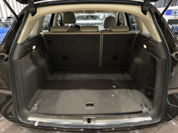 Audi Q5 I (8R) Рестайлинг с пробегом 2012 года, цена 1 450 000 рублей, 255575 км, внедорожник, Автокод Объявления