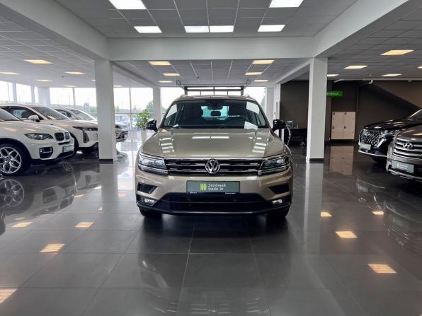 Volkswagen Tiguan II с пробегом 2019 года, цена 2 195 000 рублей, 184604 км, внедорожник, Автокод Объявления