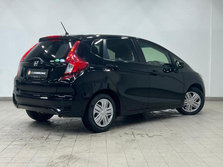 Honda Fit III Рестайлинг Кемерово  - изображение 5