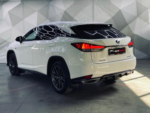 Lexus RX IV Рестайлинг с пробегом 2020 года, цена 5 400 000 рублей, 60107 км, внедорожник, Автокод Объявления