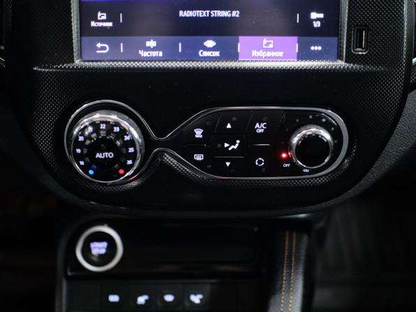 Renault Kaptur I Рестайлинг с пробегом 2021 года, цена 1 552 000 рублей, 110191 км, внедорожник, Автокод Объявления
