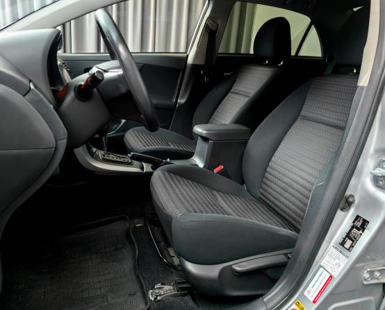 Toyota Corolla X (E140 E150) Рестайлинг с пробегом 2012 года, цена 1 333 000 рублей, 89035 км, седан, Автокод Объявления