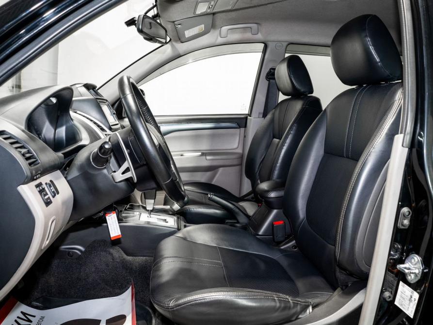 Mitsubishi Pajero Sport II Рестайлинг Чита  - изображение 5