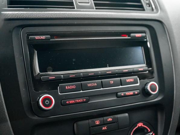 Volkswagen Jetta VI Рестайлинг с пробегом 2014 года, цена 897 000 рублей, 145000 км, седан, Автокод Объявления