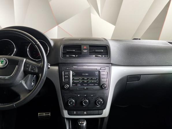 Skoda Yeti I с пробегом 2013 года, цена 997 000 рублей, 229546 км, внедорожник, Автокод Объявления