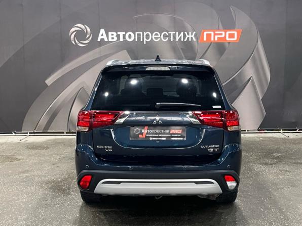 Mitsubishi Outlander III Рестайлинг 3 с пробегом 2019 года, цена 2 880 000 рублей, 107290 км, внедорожник, Автокод Объявления