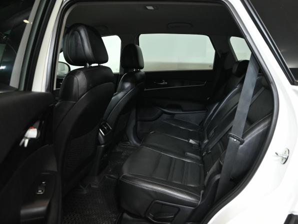 Kia Sorento III Prime с пробегом 2015 года, цена 2 200 000 рублей, 181757 км, внедорожник, Автокод Объявления