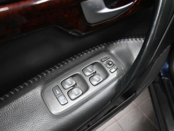 Volvo XC70 I с пробегом 2000 года, цена 619 900 рублей, 498982 км, универсал, Автокод Объявления