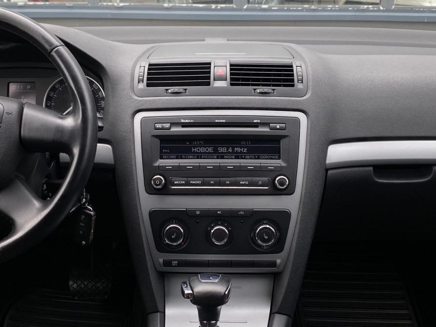 Skoda Octavia II (A5) Рестайлинг Москва  - изображение 12