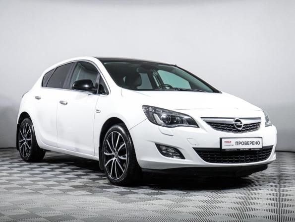 Opel Astra J с пробегом 2011 года, цена 850 000 рублей, 137834 км, хэтчбек, Автокод Объявления