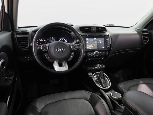Kia Soul II Рестайлинг с пробегом 2018 года, цена 2 350 000 рублей, 23437 км, хэтчбек, Автокод Объявления