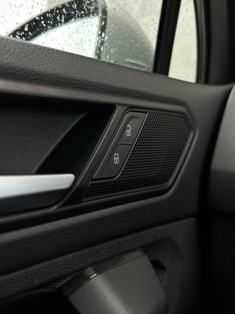 Volkswagen Tiguan II с пробегом 2020 года, цена 2 725 000 рублей, 100788 км, внедорожник, Автокод Объявления